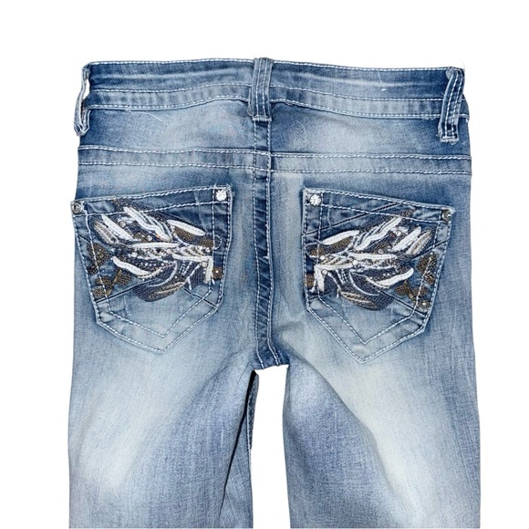 Rebel & Soul Bootcut Jeans Women’s 2 Light Wash Feather Embellished Pockets y2k - Picture 4 of 7